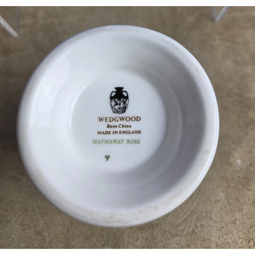 WEDGEWOOD Hathaway Rose Posey Vases - Bone China - Made in England, Vintage - Picture 4 of 4